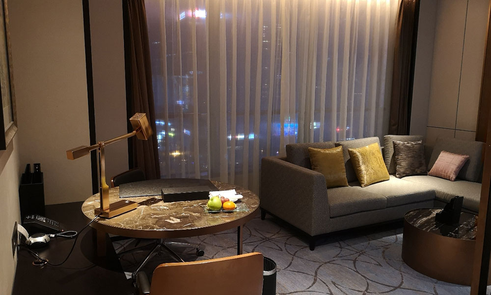 酒店家具，其關鍵是表面的面板挑選